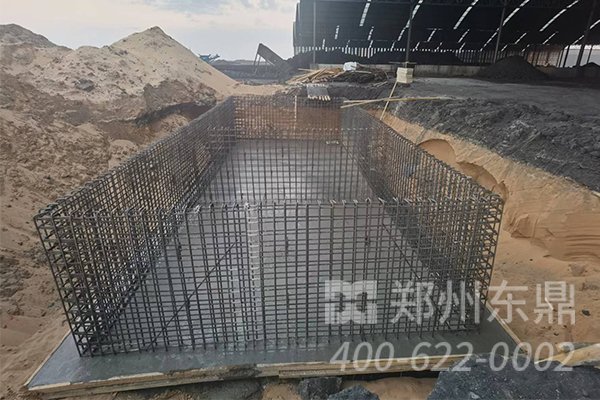 内蒙古伊旗1000吨煤泥烘干机项目基础建设现场